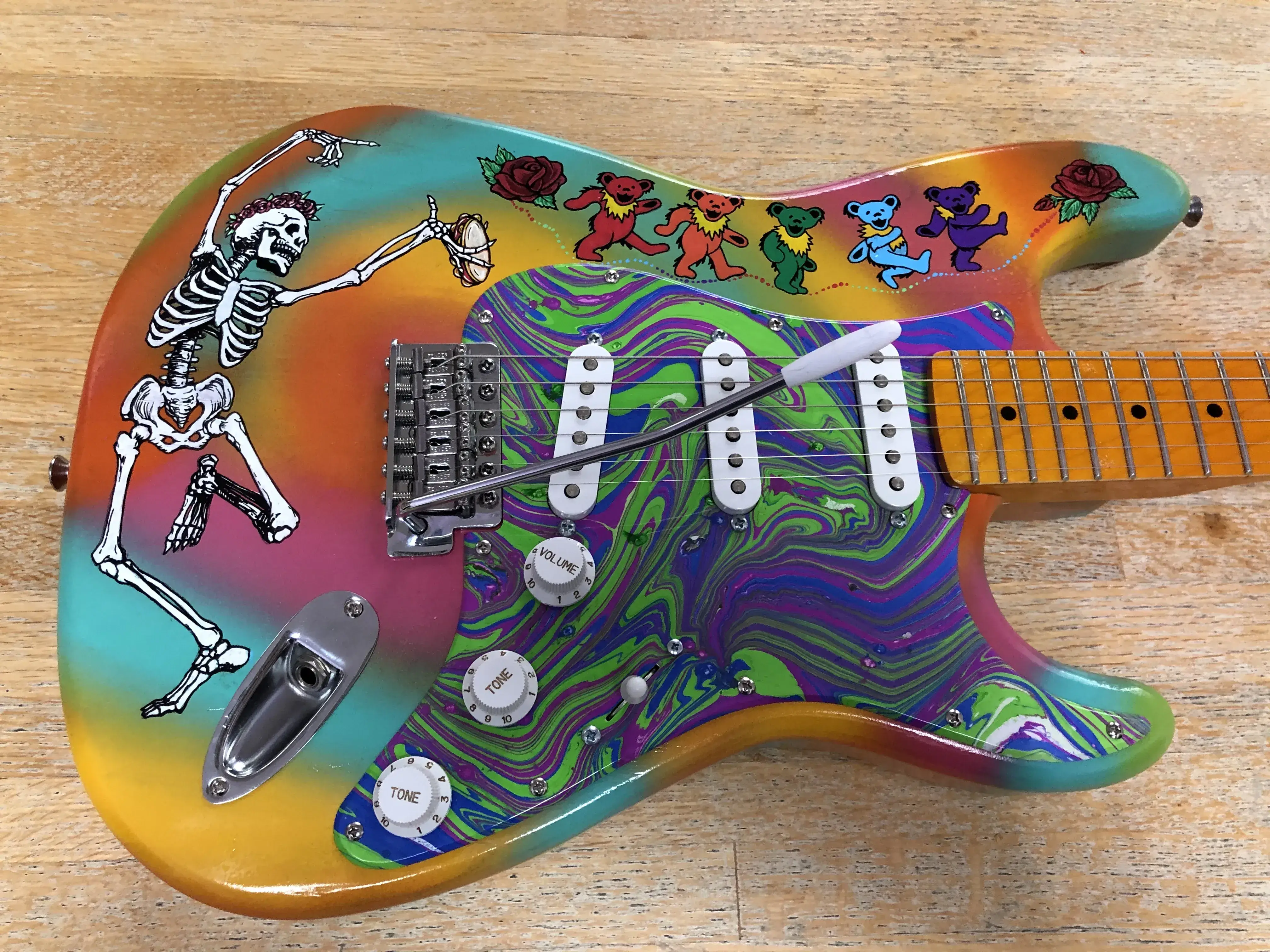 Grateful Dead hand-painted Stratocaster by Nancy Elhallak