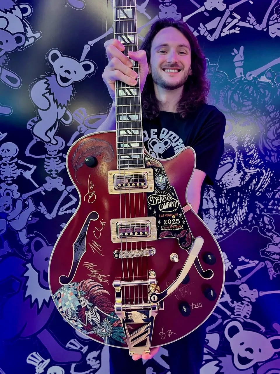 Dead and Company Mexico guitar